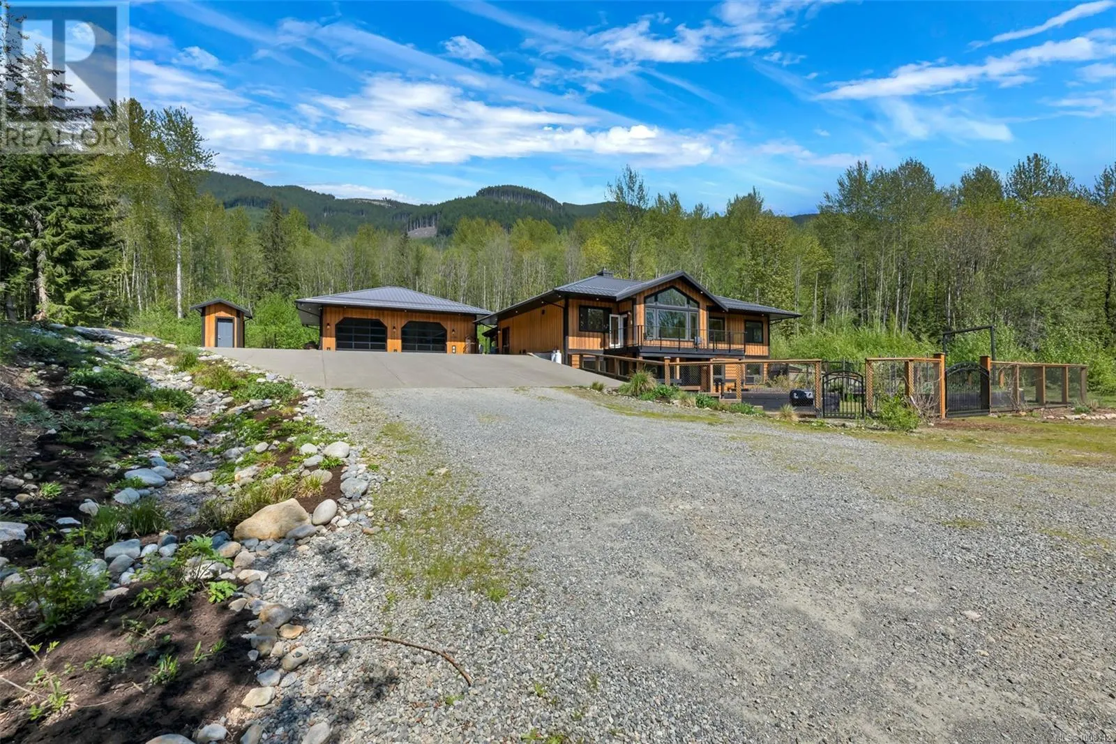 7695 Cowichan Lake Rd