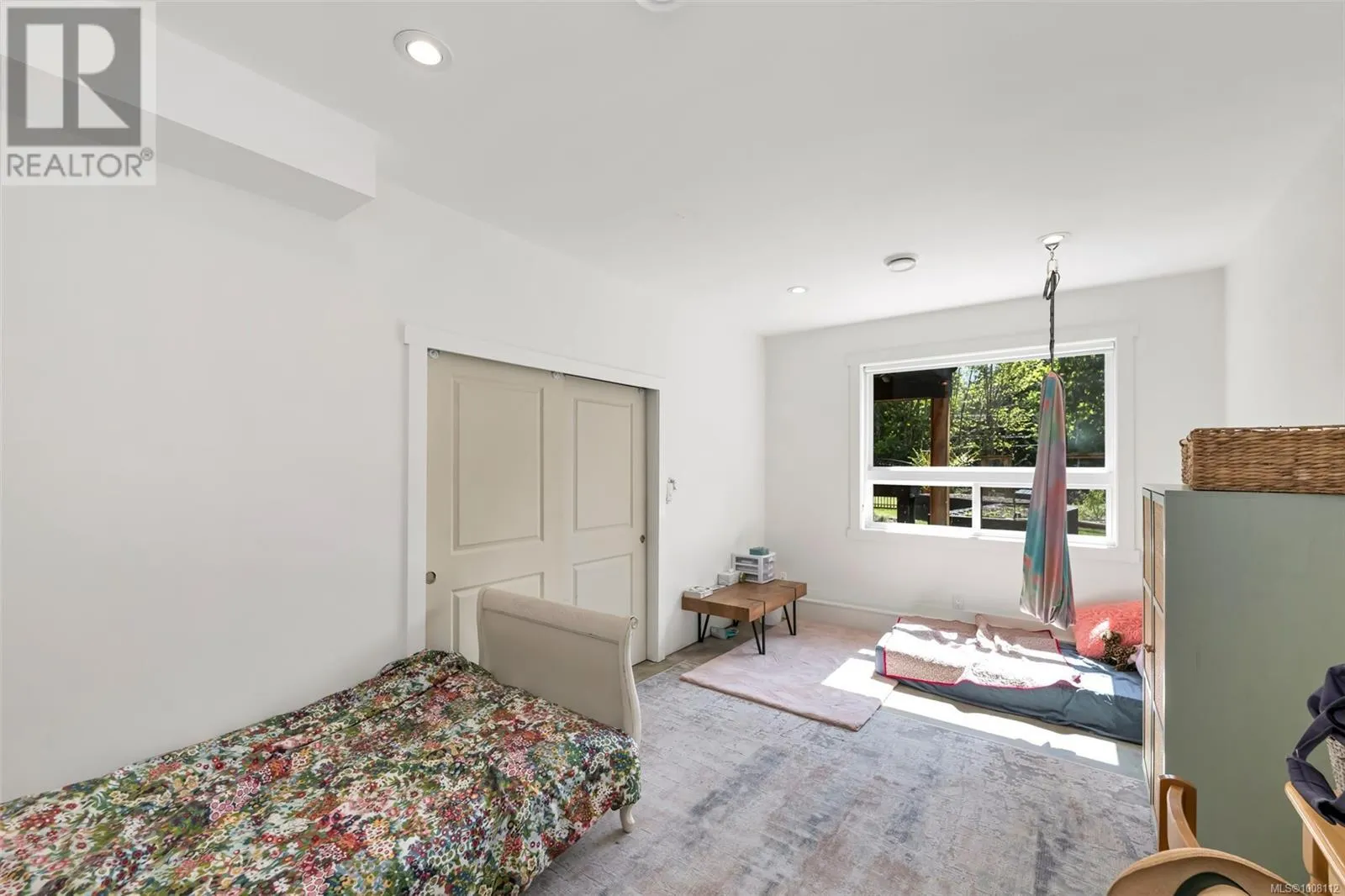 7695 Cowichan Lake Rd