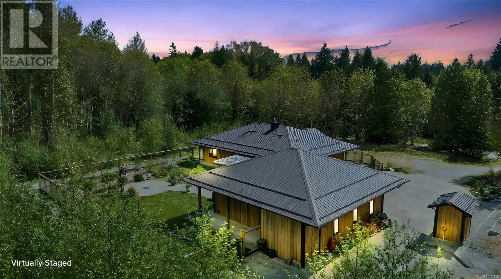 7695 Cowichan Lake Rd