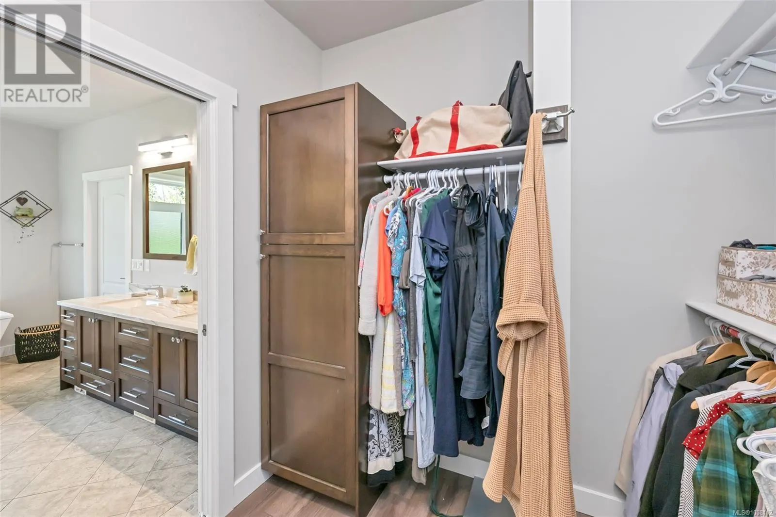 7695 Cowichan Lake Rd