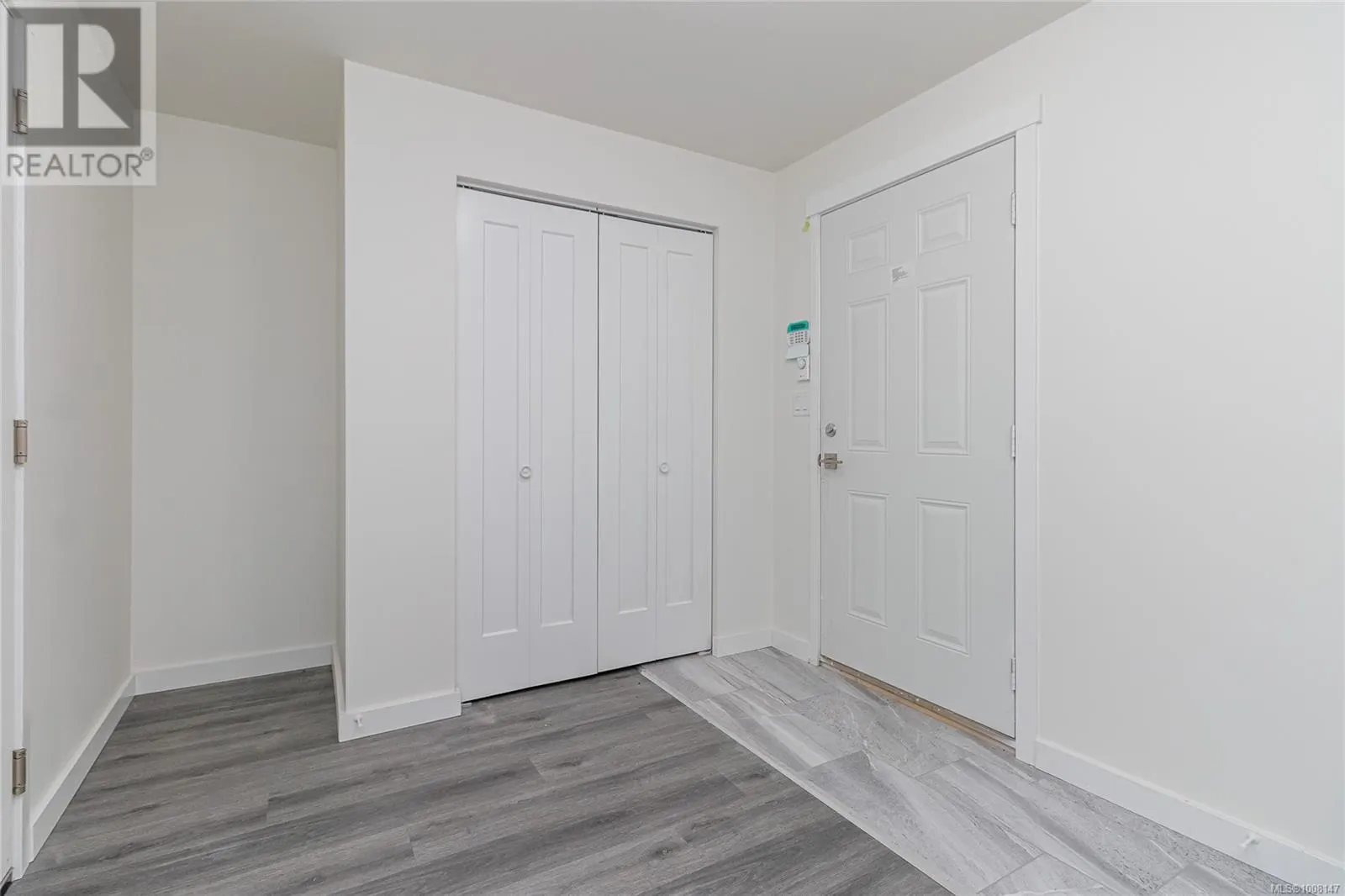 5350 Metral Dr