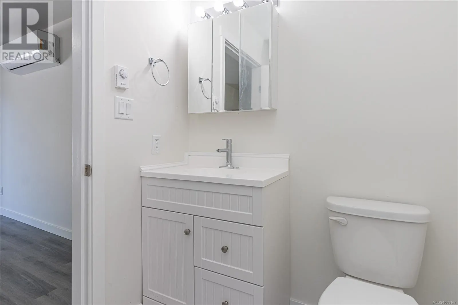 5350 Metral Dr