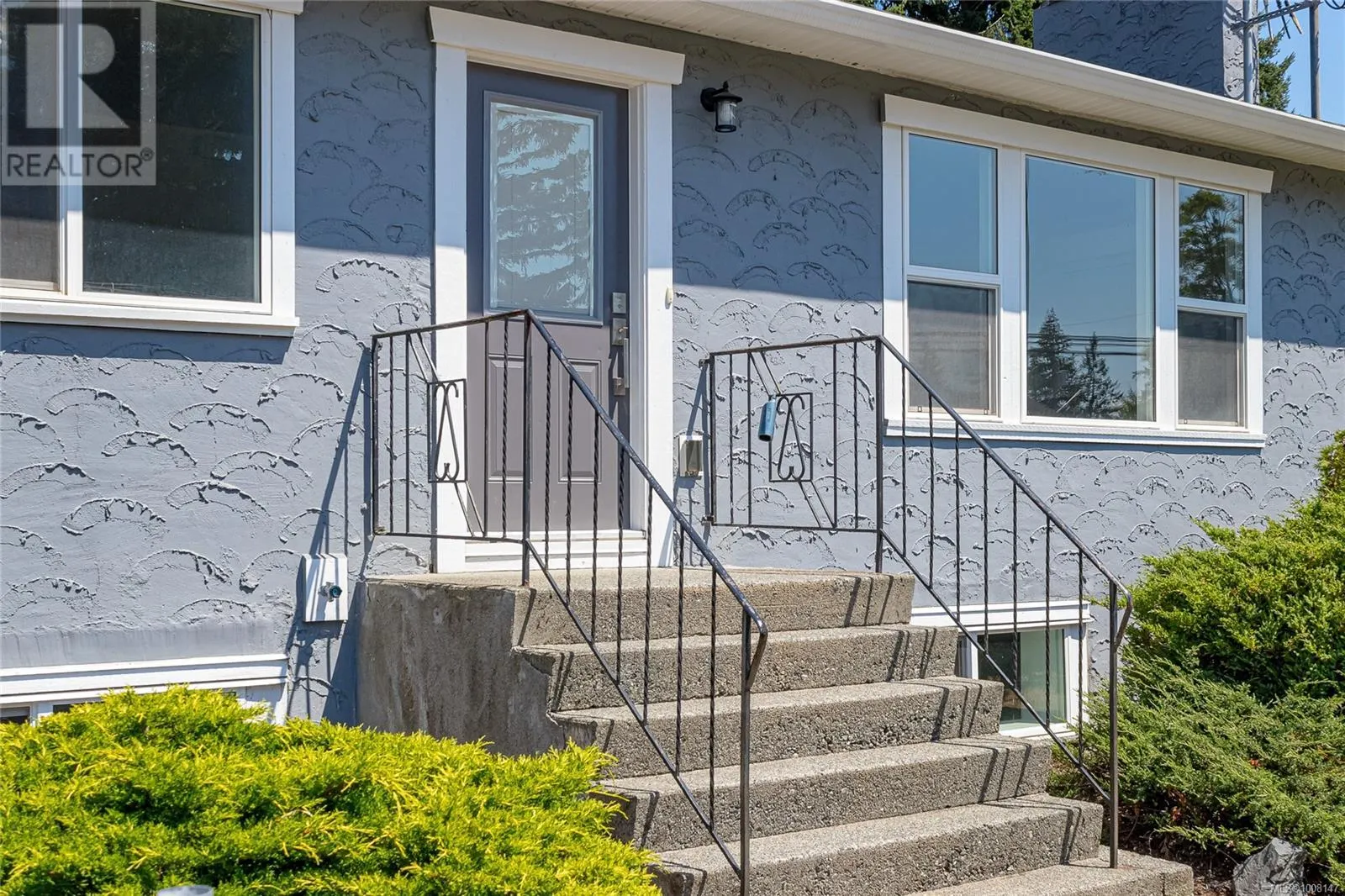 5350 Metral Dr