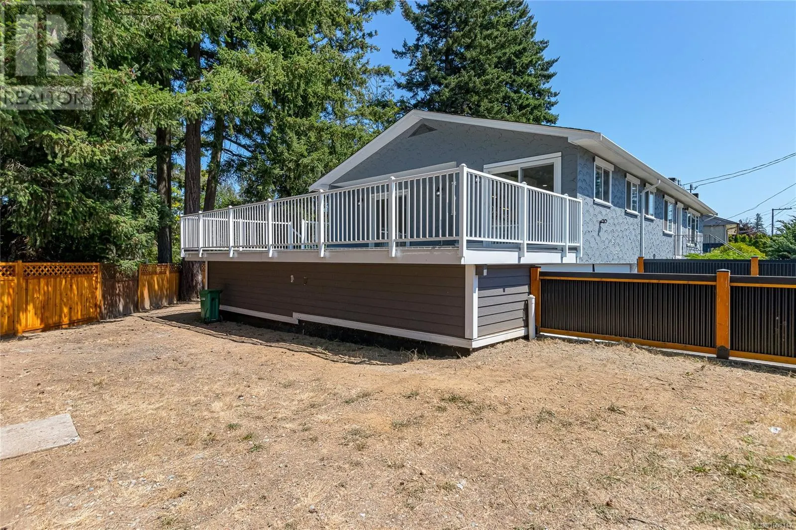 5350 Metral Dr