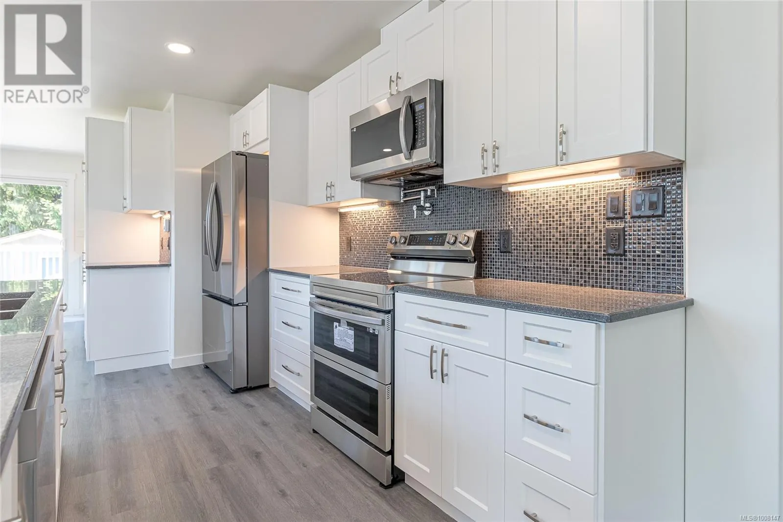 5350 Metral Dr