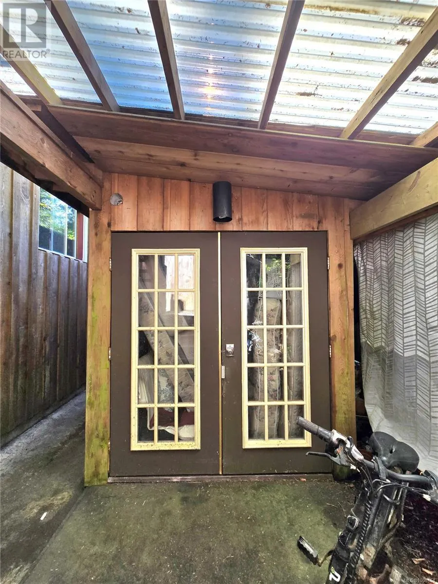 1294 Lynn Rd