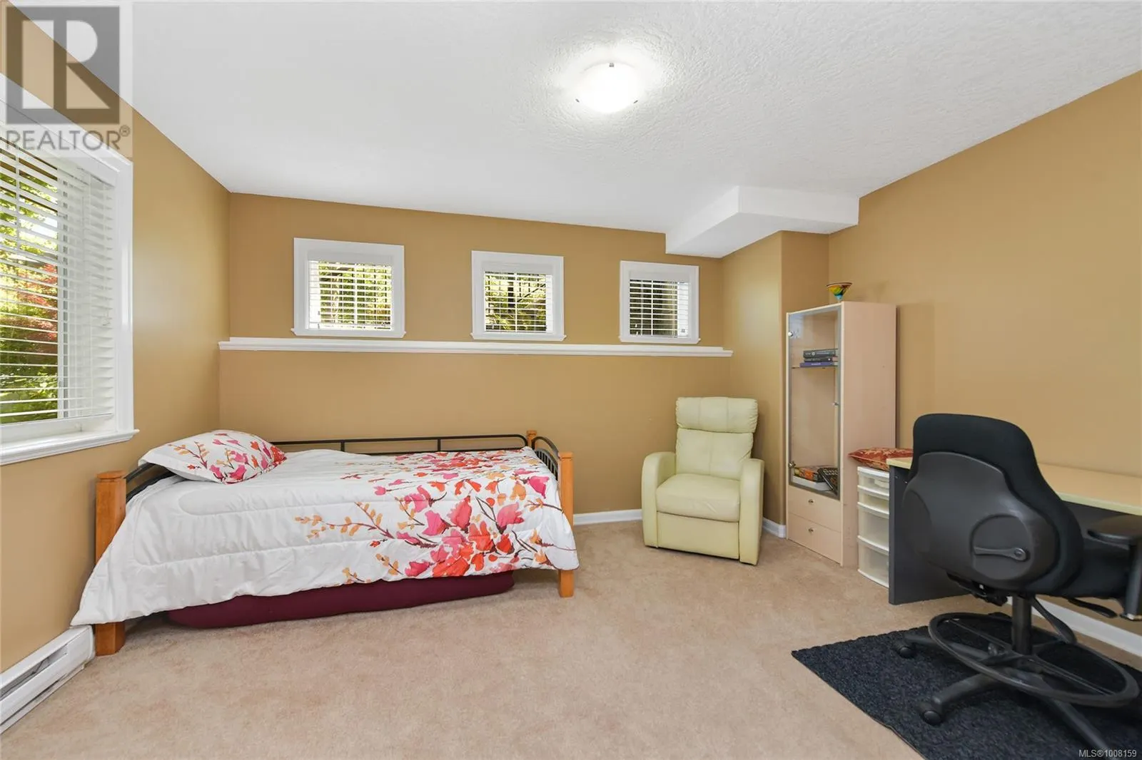 2110 Bishops Gate