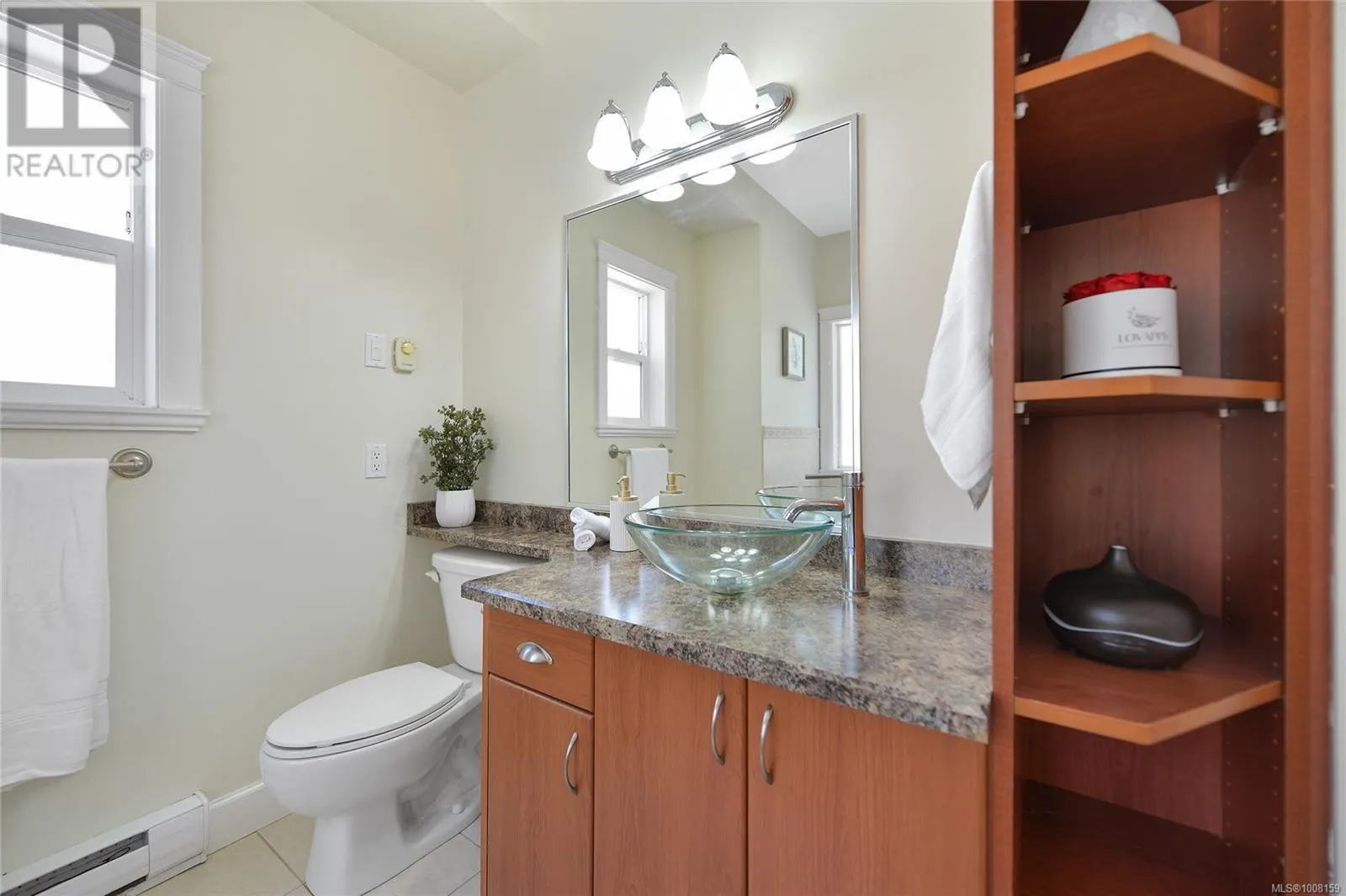 2110 Bishops Gate