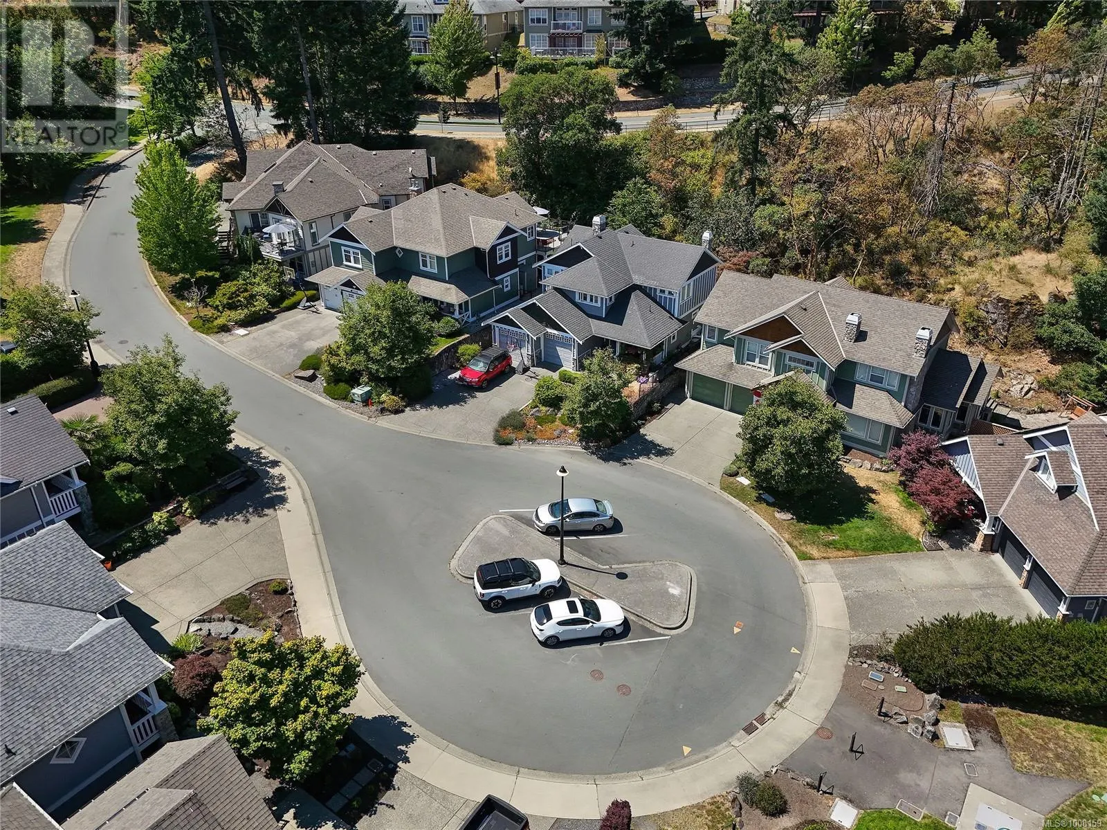 2110 Bishops Gate