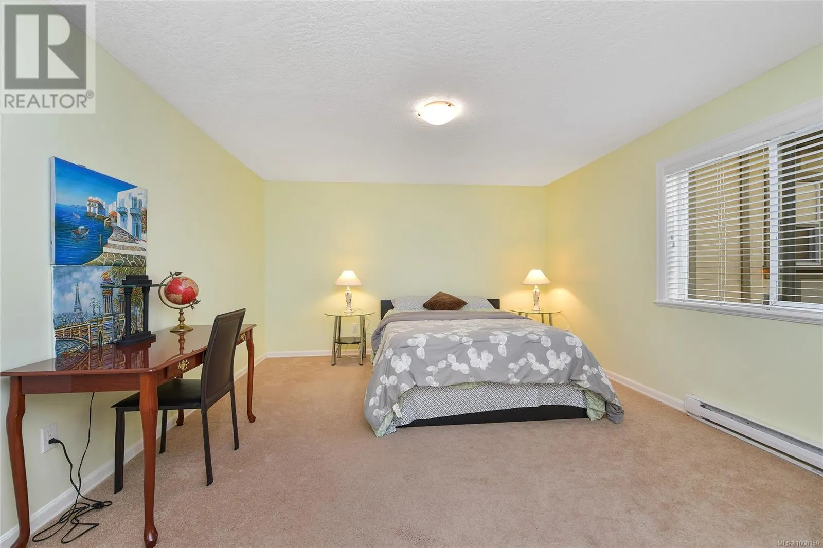 2110 Bishops Gate