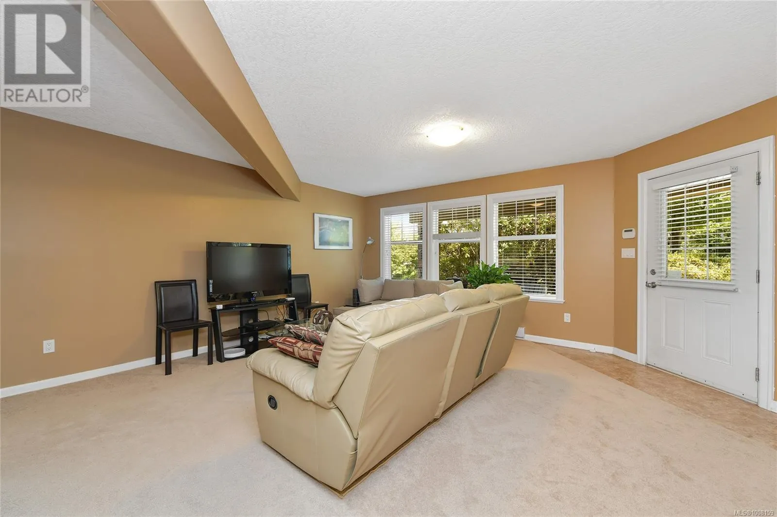 2110 Bishops Gate
