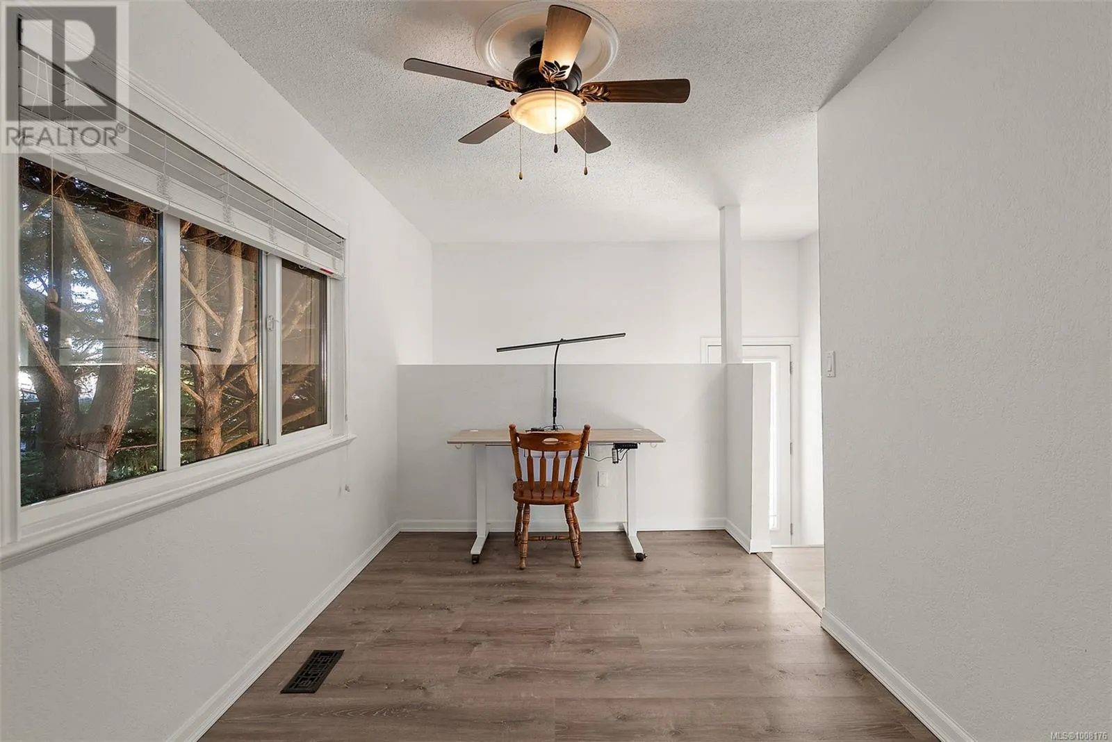 9605 Lapwing Pl