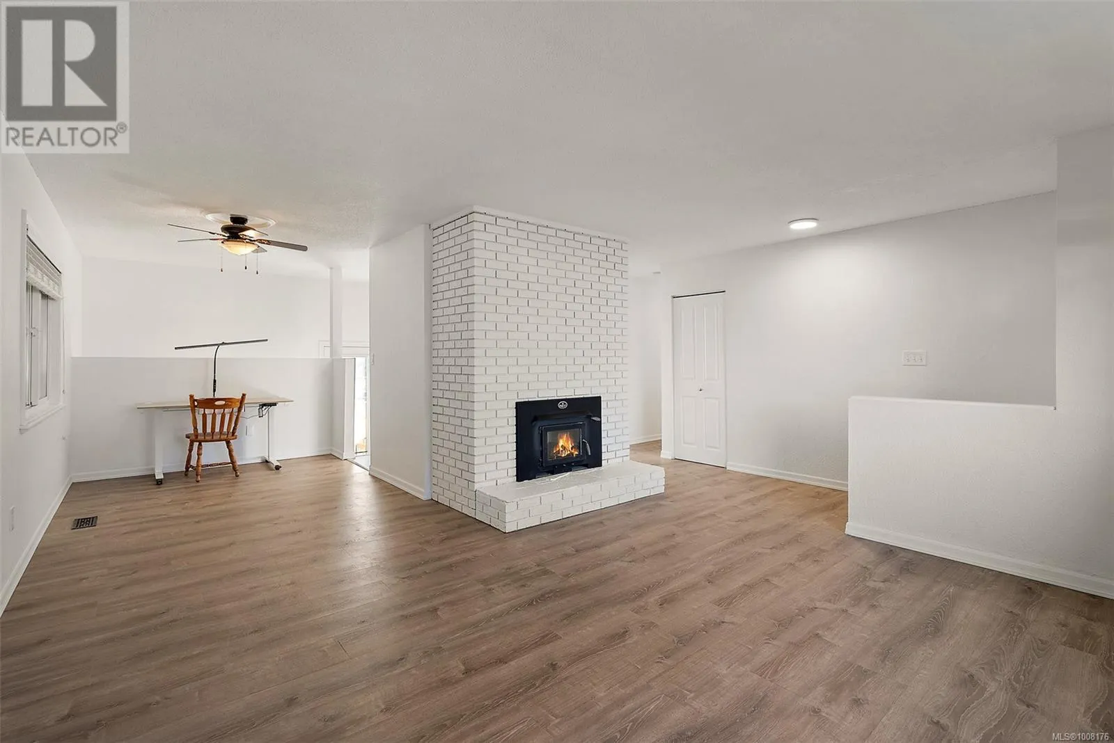 9605 Lapwing Pl