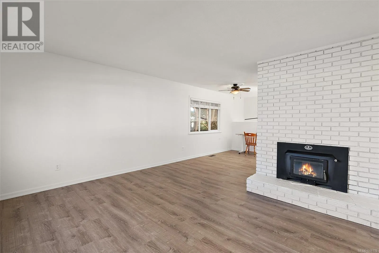9605 Lapwing Pl