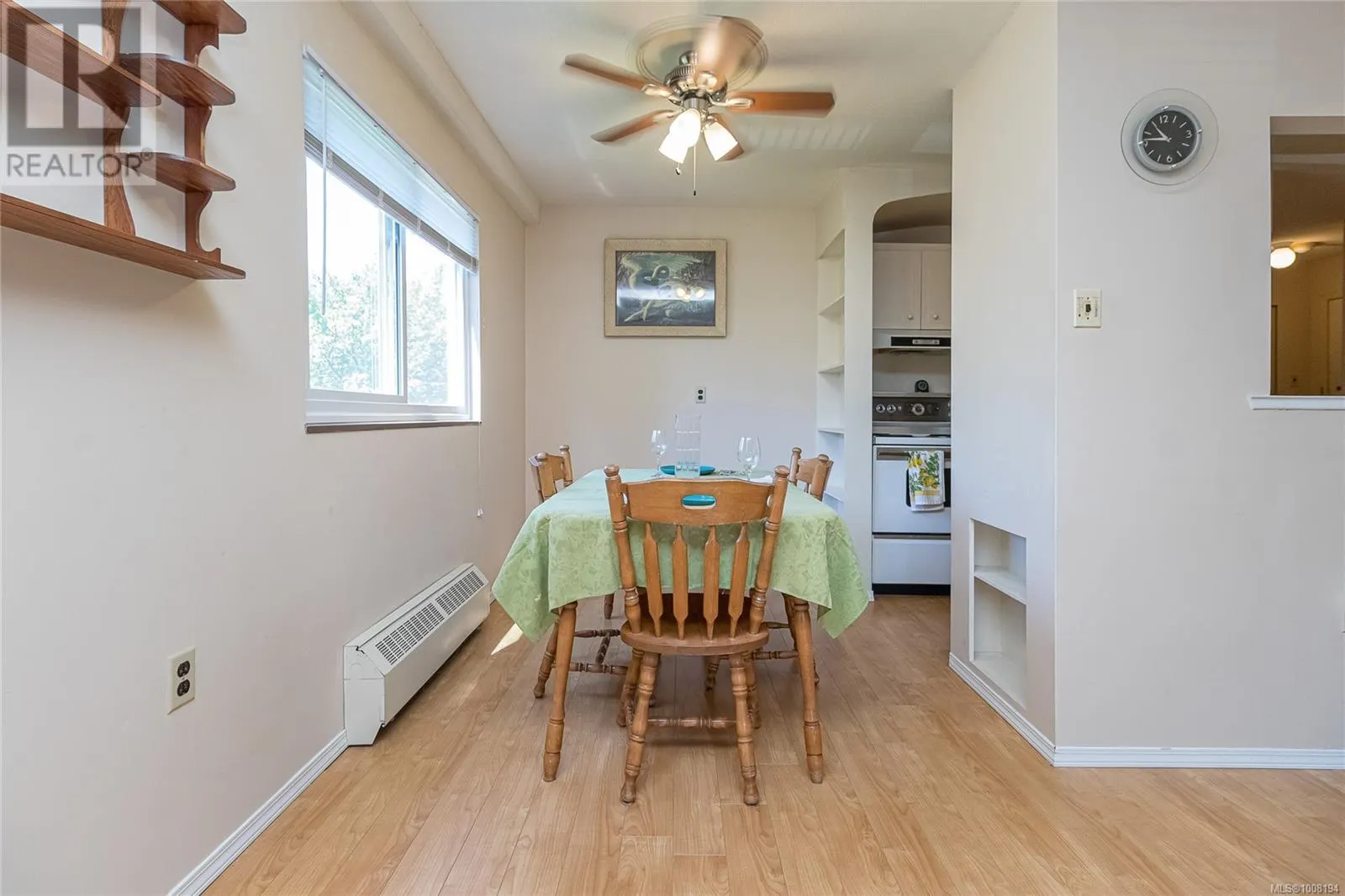 212 2040 White Birch Rd