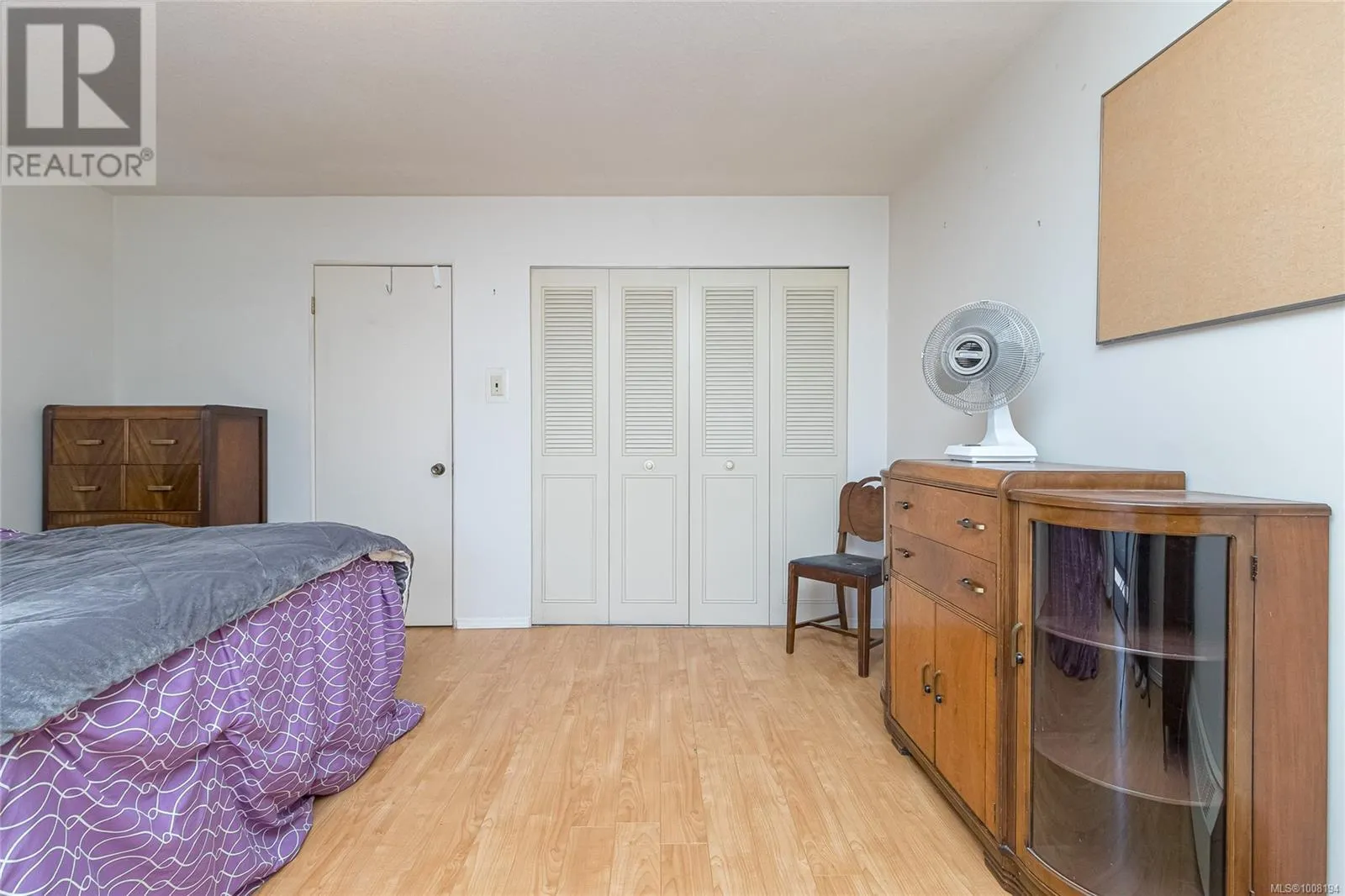 212 2040 White Birch Rd