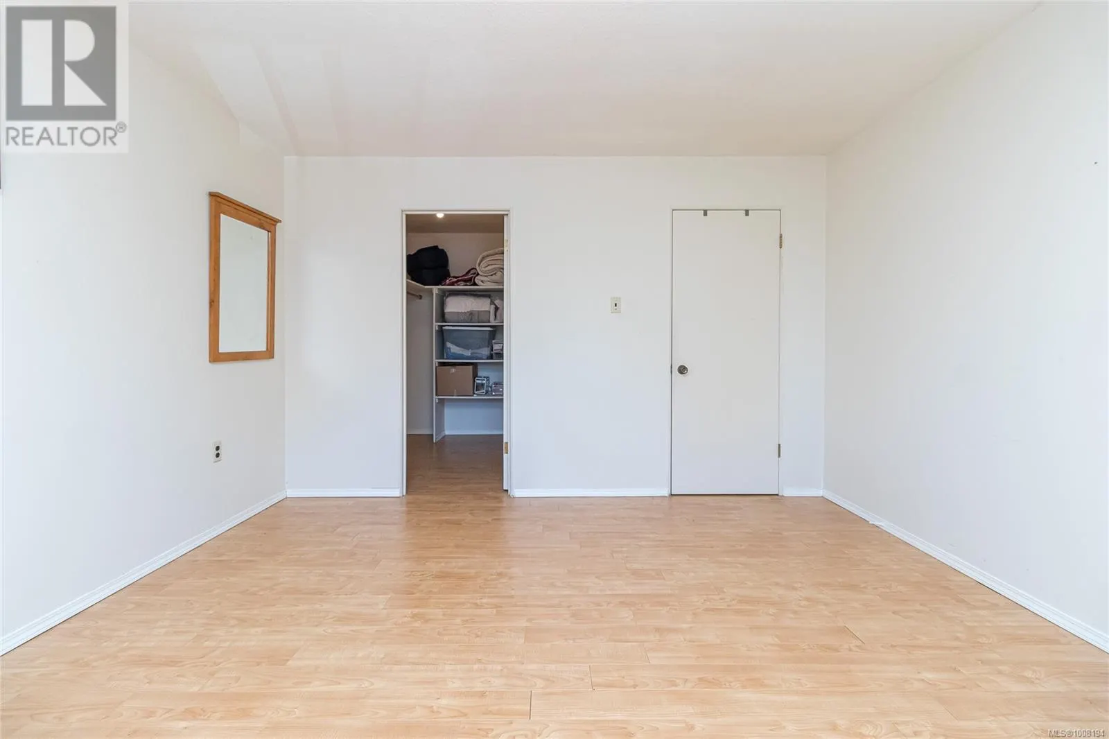212 2040 White Birch Rd