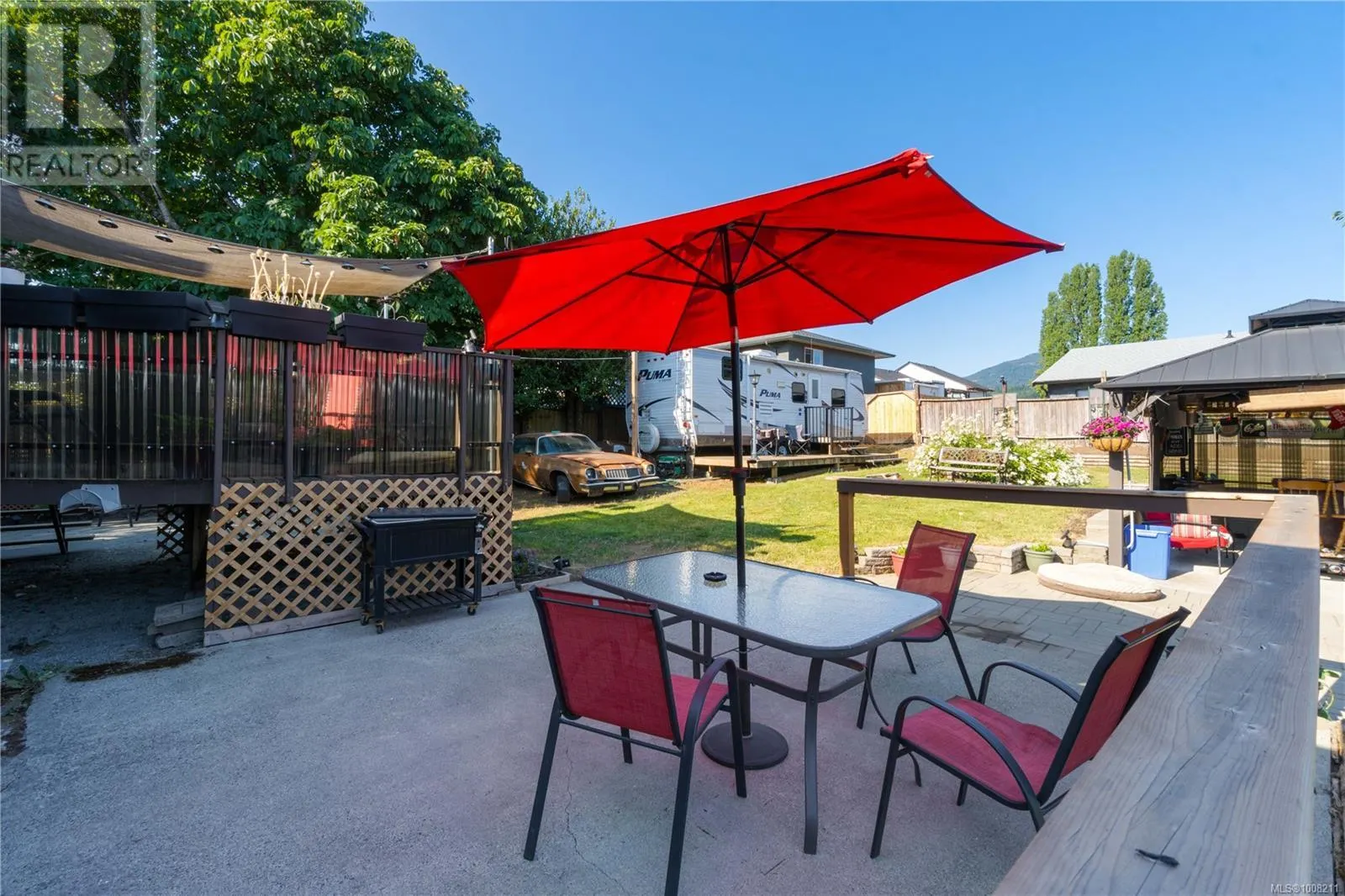 375 Bruce Ave