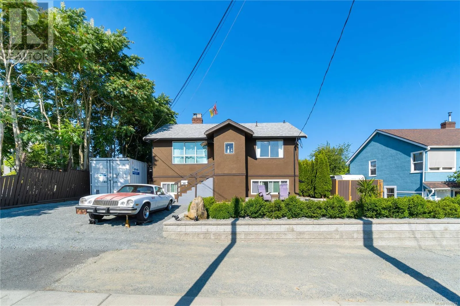 375 Bruce Ave
