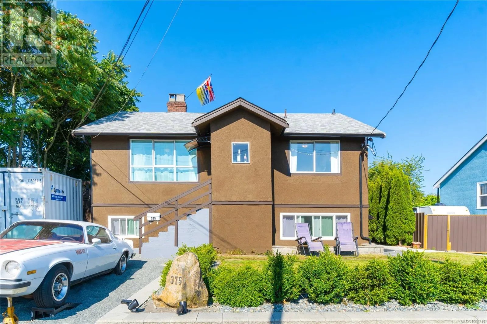 375 Bruce Ave