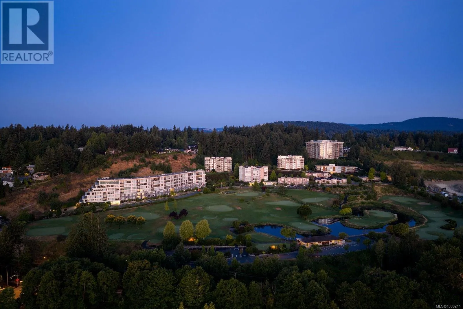 5322 Sayward Hill Cres