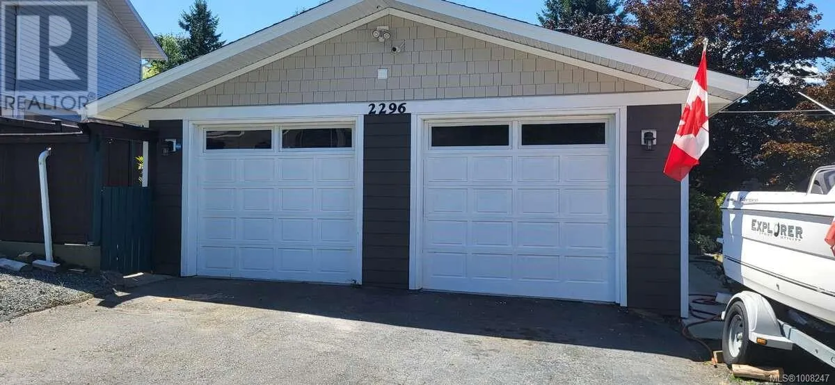 2296 Cameron Dr