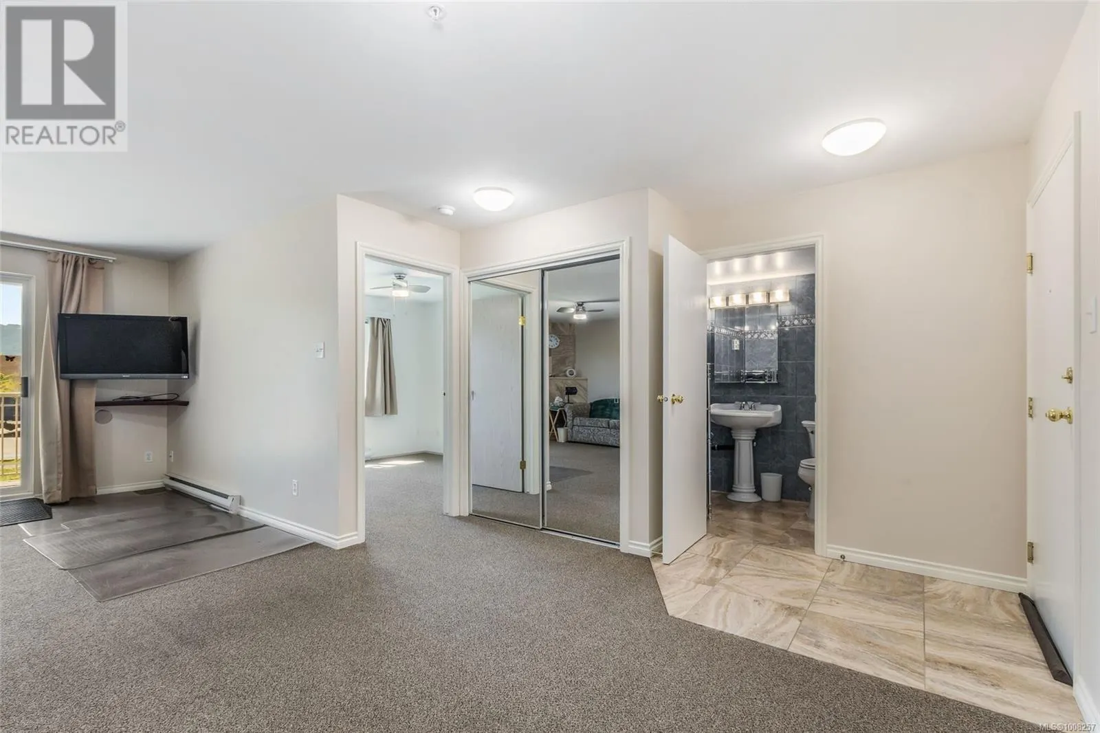111 4971 Songbird Pl