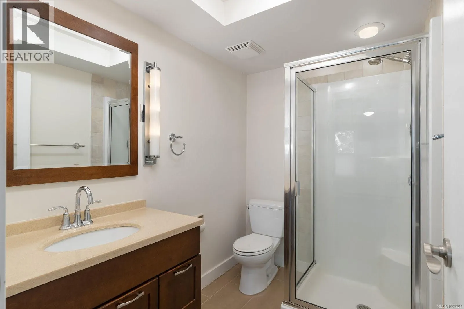 3 2654 Lancelot Pl