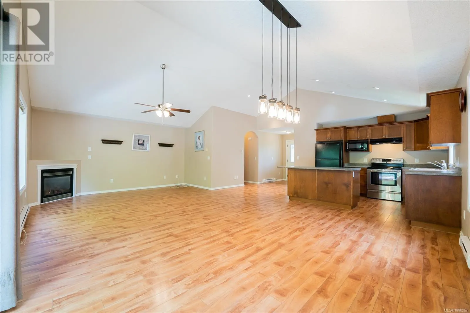 3309 Willowmere Cres