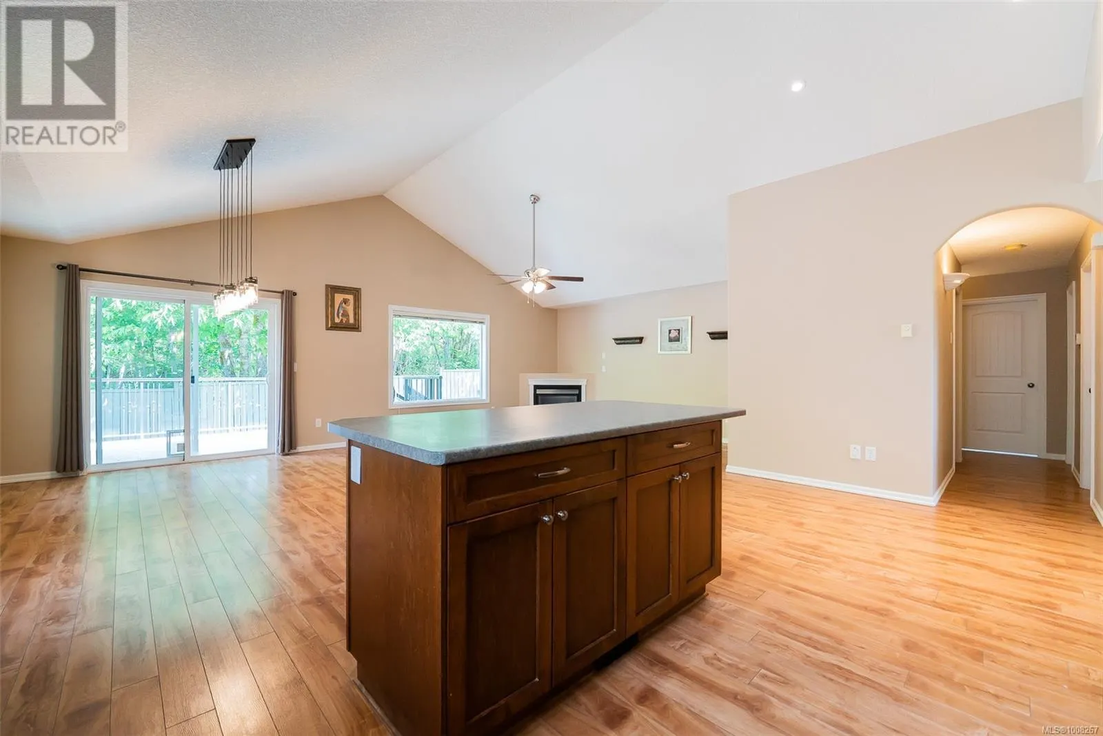 3309 Willowmere Cres