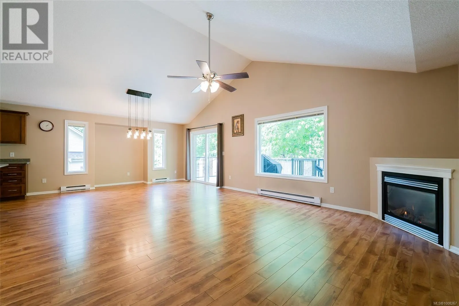 3309 Willowmere Cres