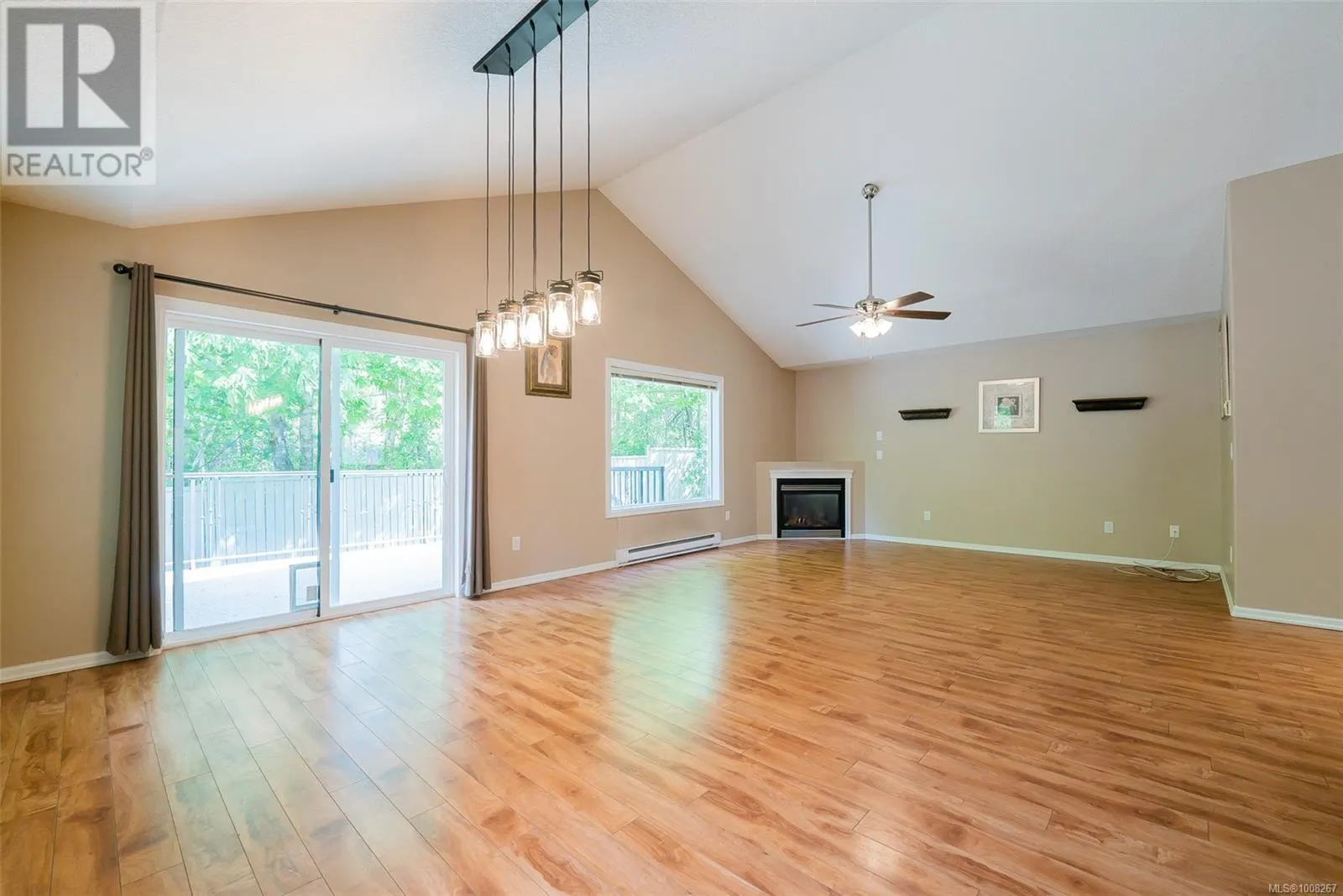 3309 Willowmere Cres
