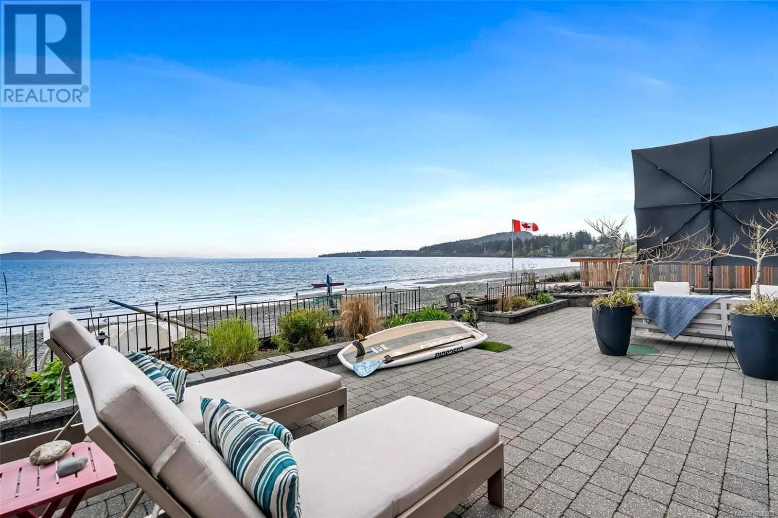 5073 Cordova Bay Rd