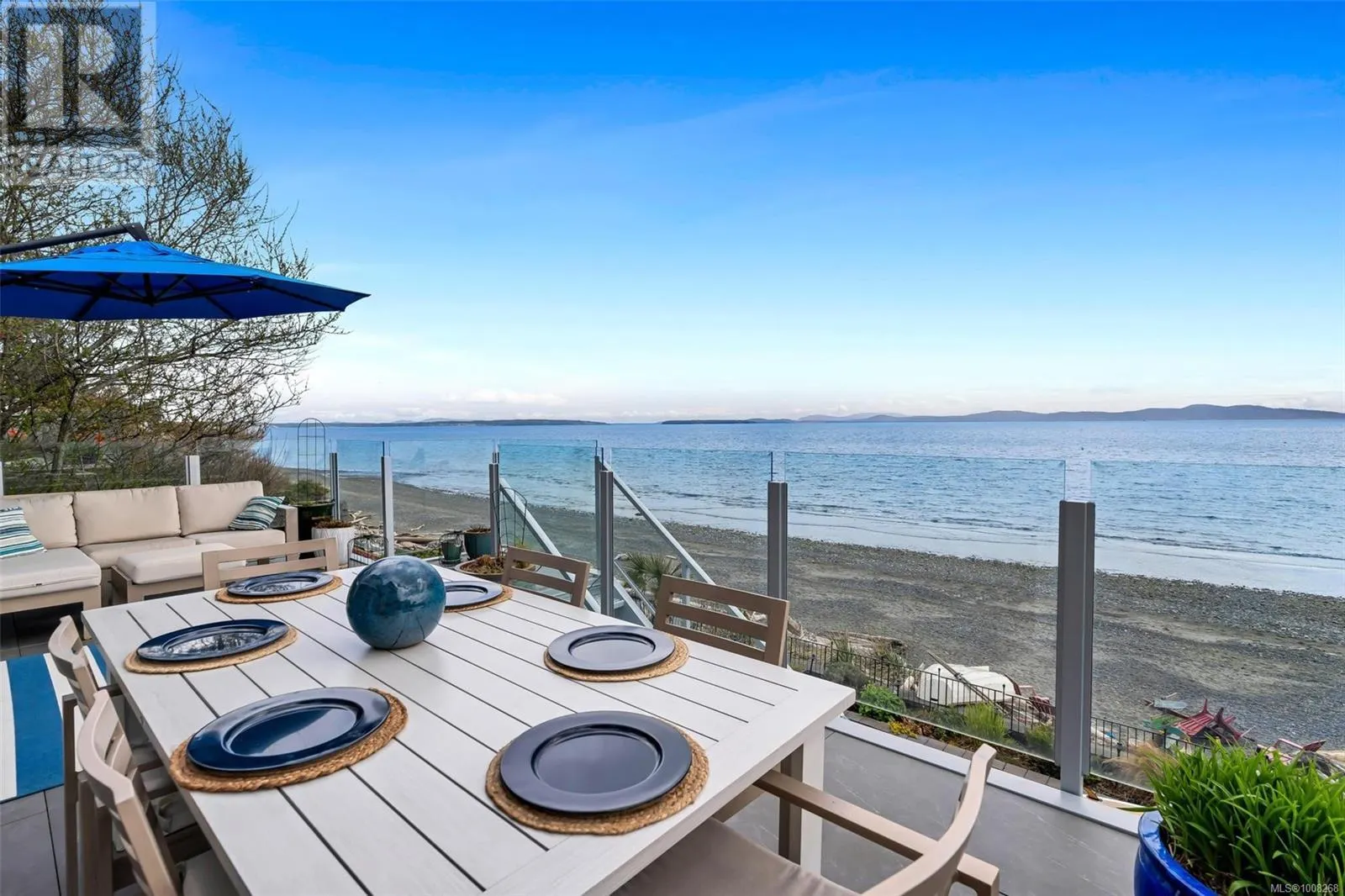 5073 Cordova Bay Rd