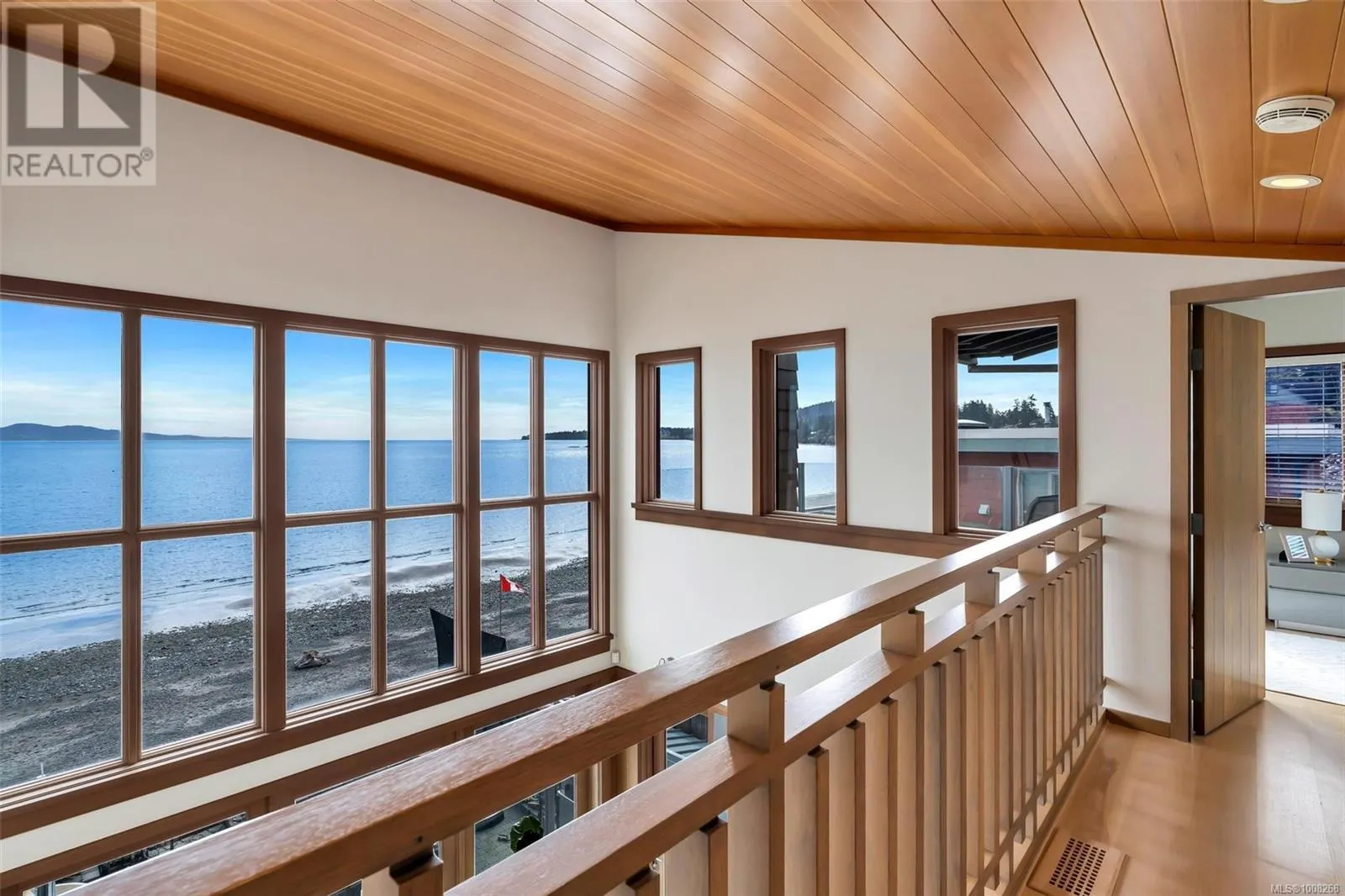 5073 Cordova Bay Rd
