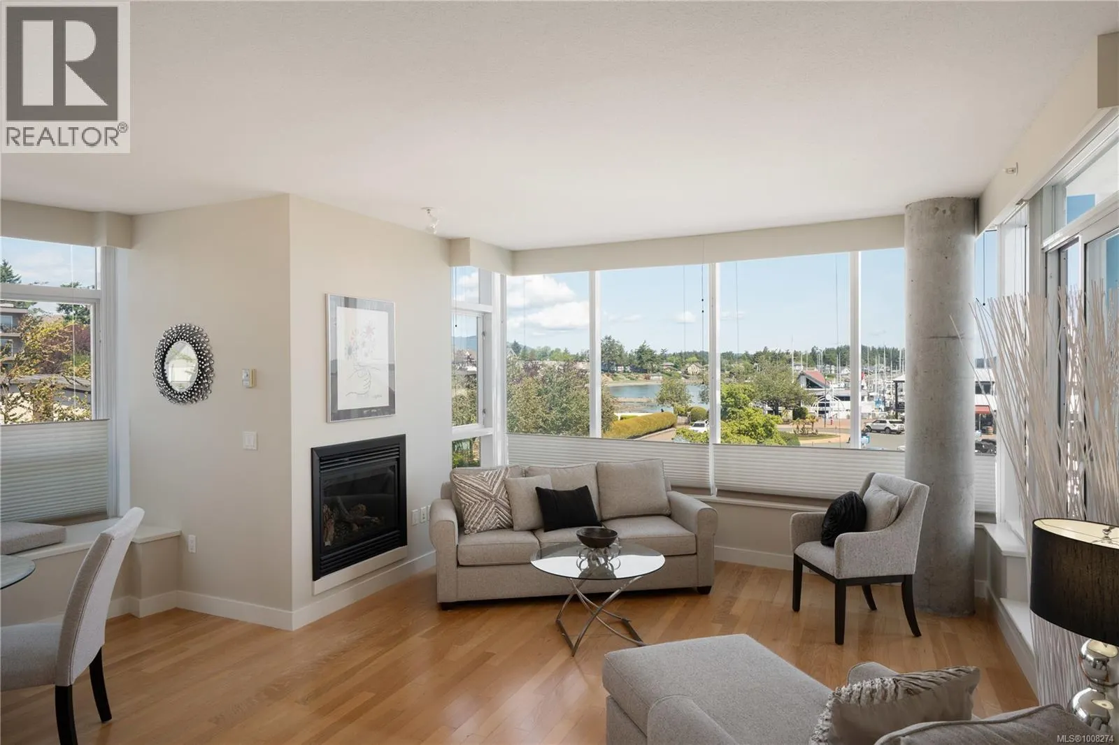 201 9809 SEAPORT Pl