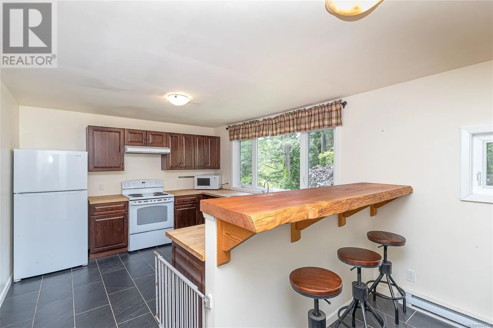 456 Sparton Rd
