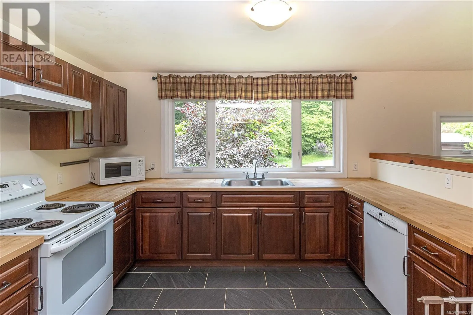 456 Sparton Rd