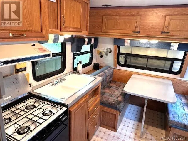 D4 2650 Turnbull Rd