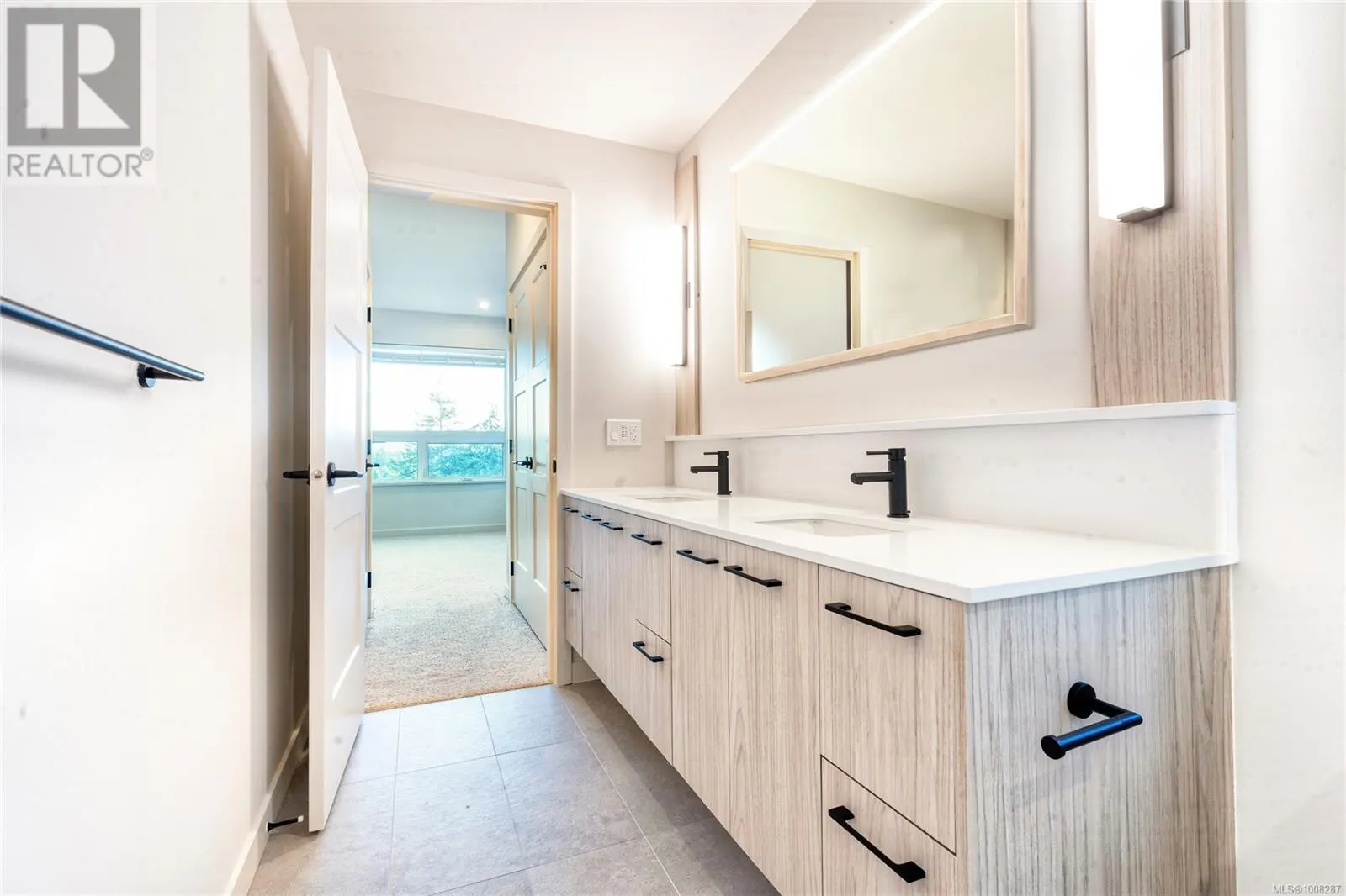 510 958 Pharoah Mews