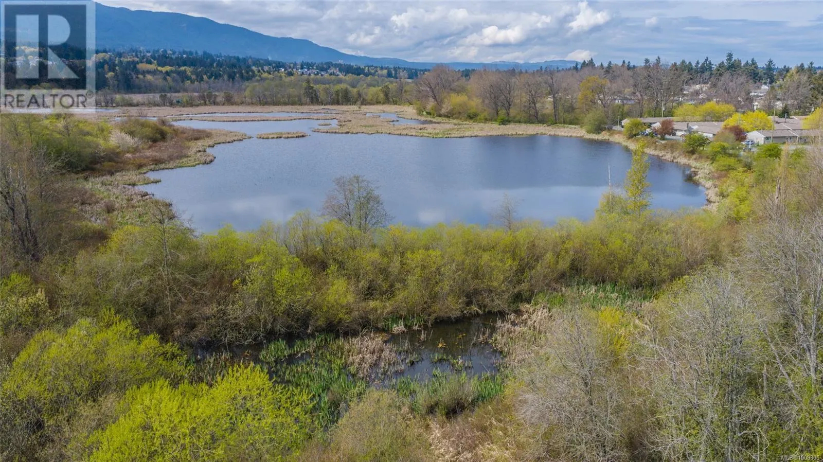495 Menzies Ridge Dr
