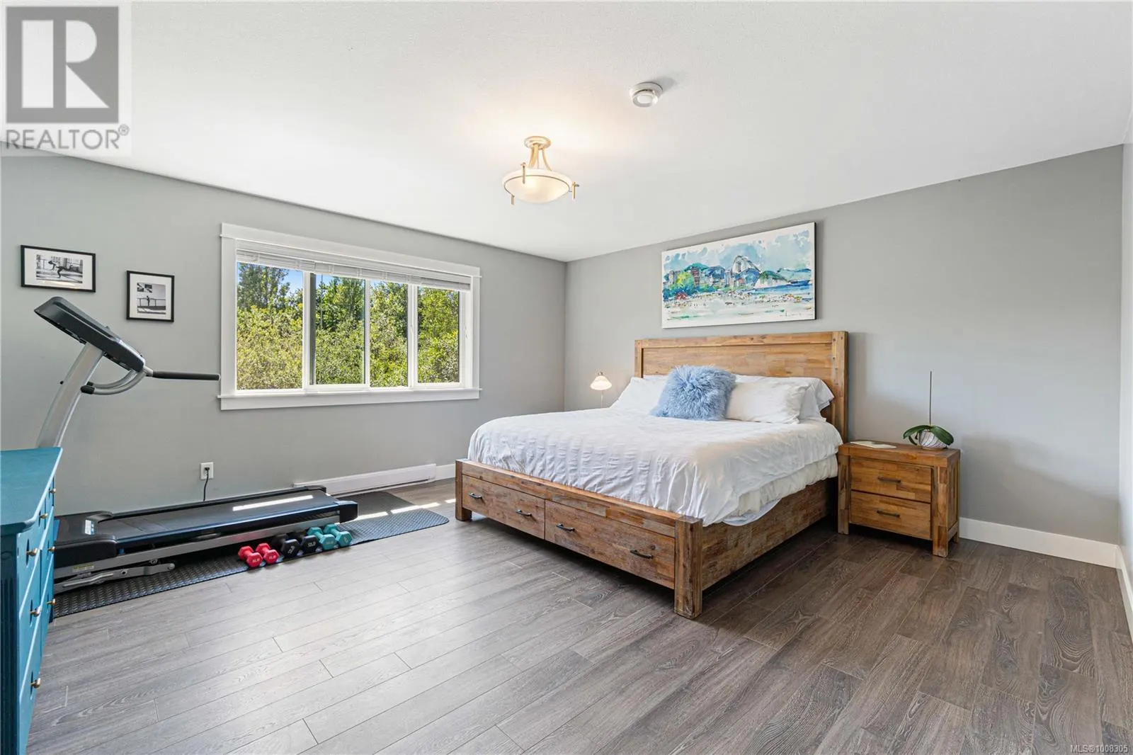 495 Menzies Ridge Dr