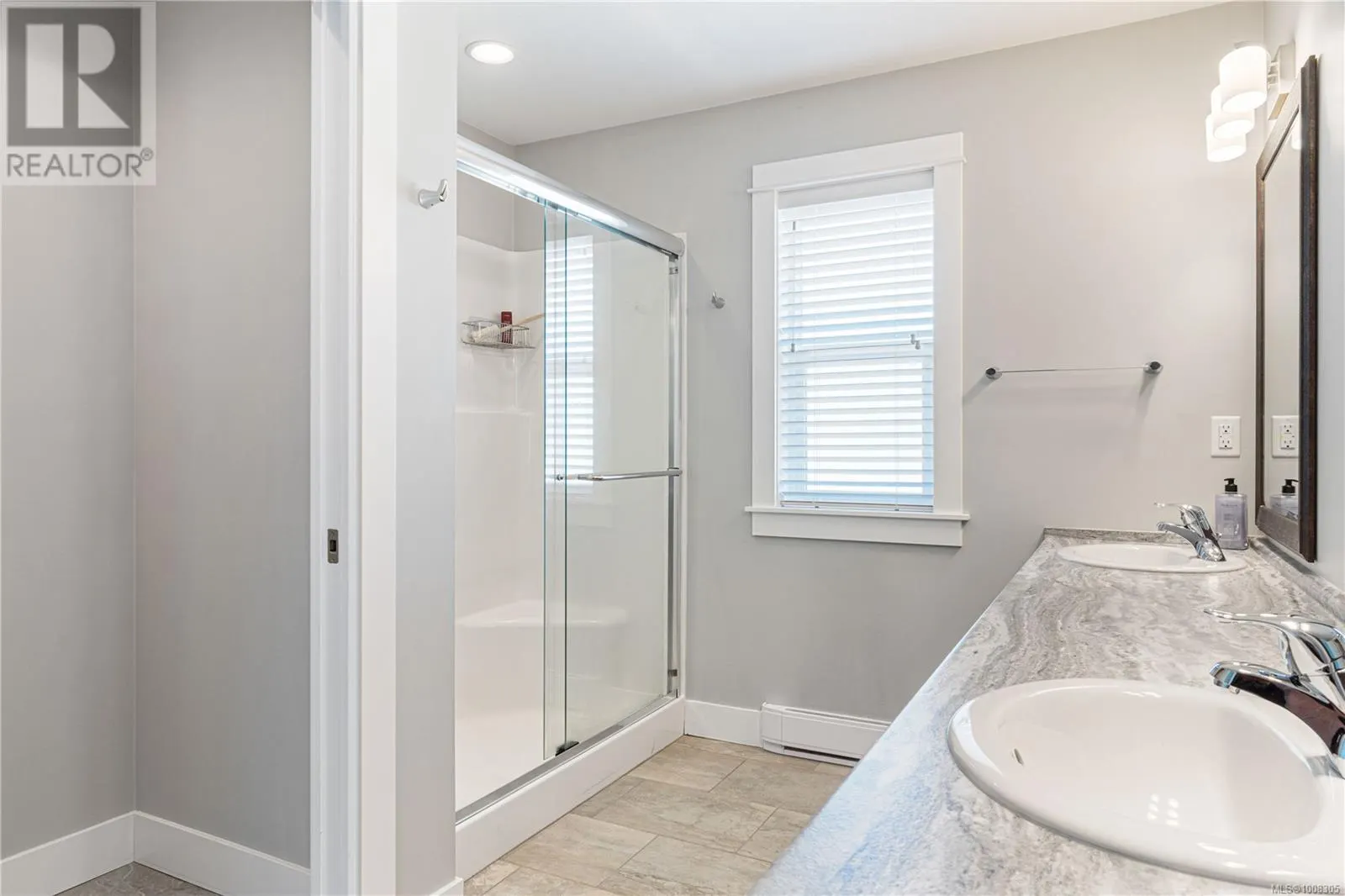 495 Menzies Ridge Dr