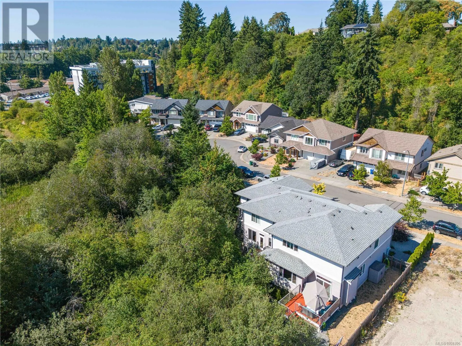 495 Menzies Ridge Dr