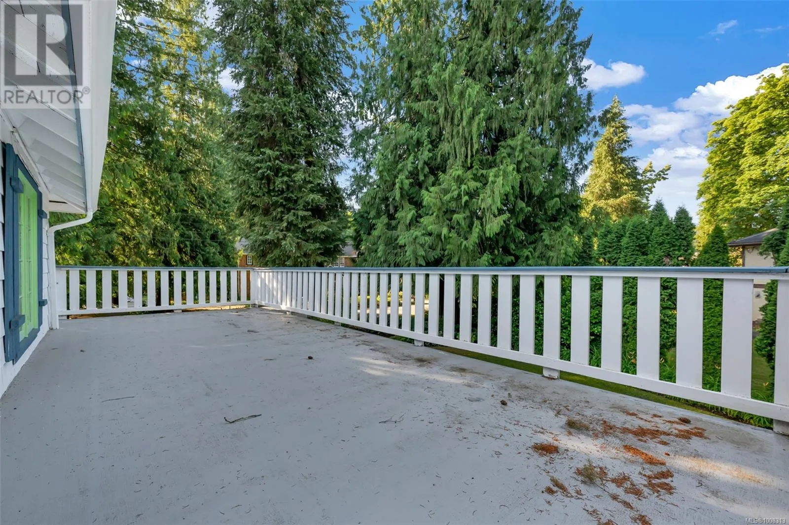 4758 Fairbridge Dr