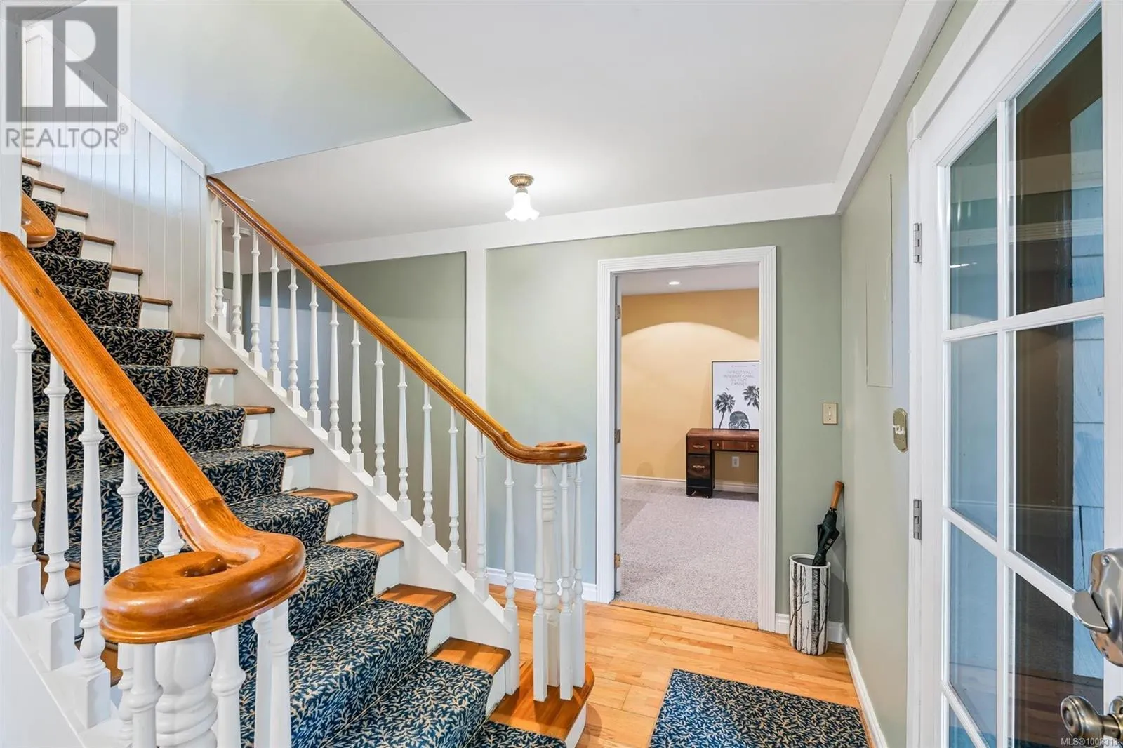 4758 Fairbridge Dr