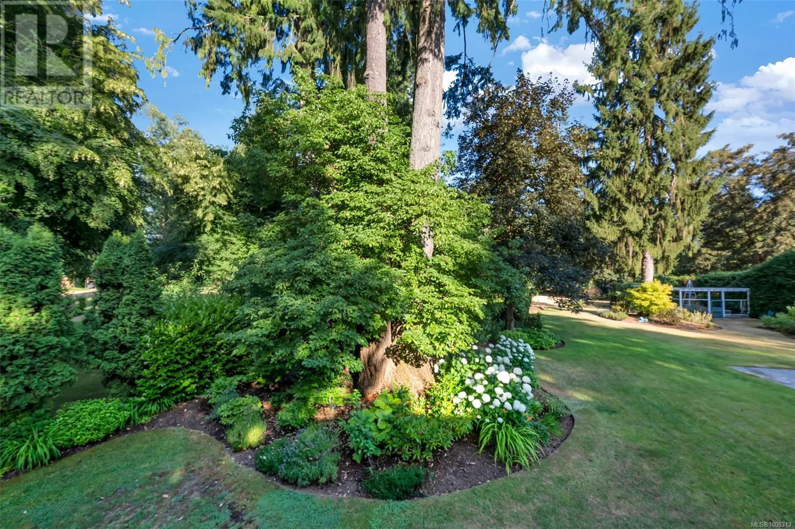 4758 Fairbridge Dr