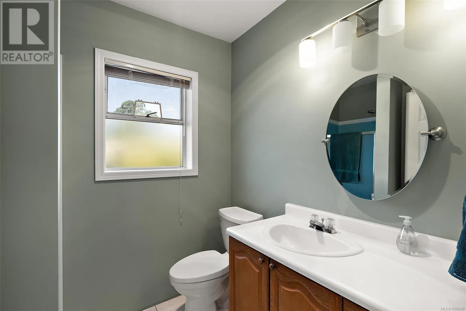 10650 West S West Saanich Rd