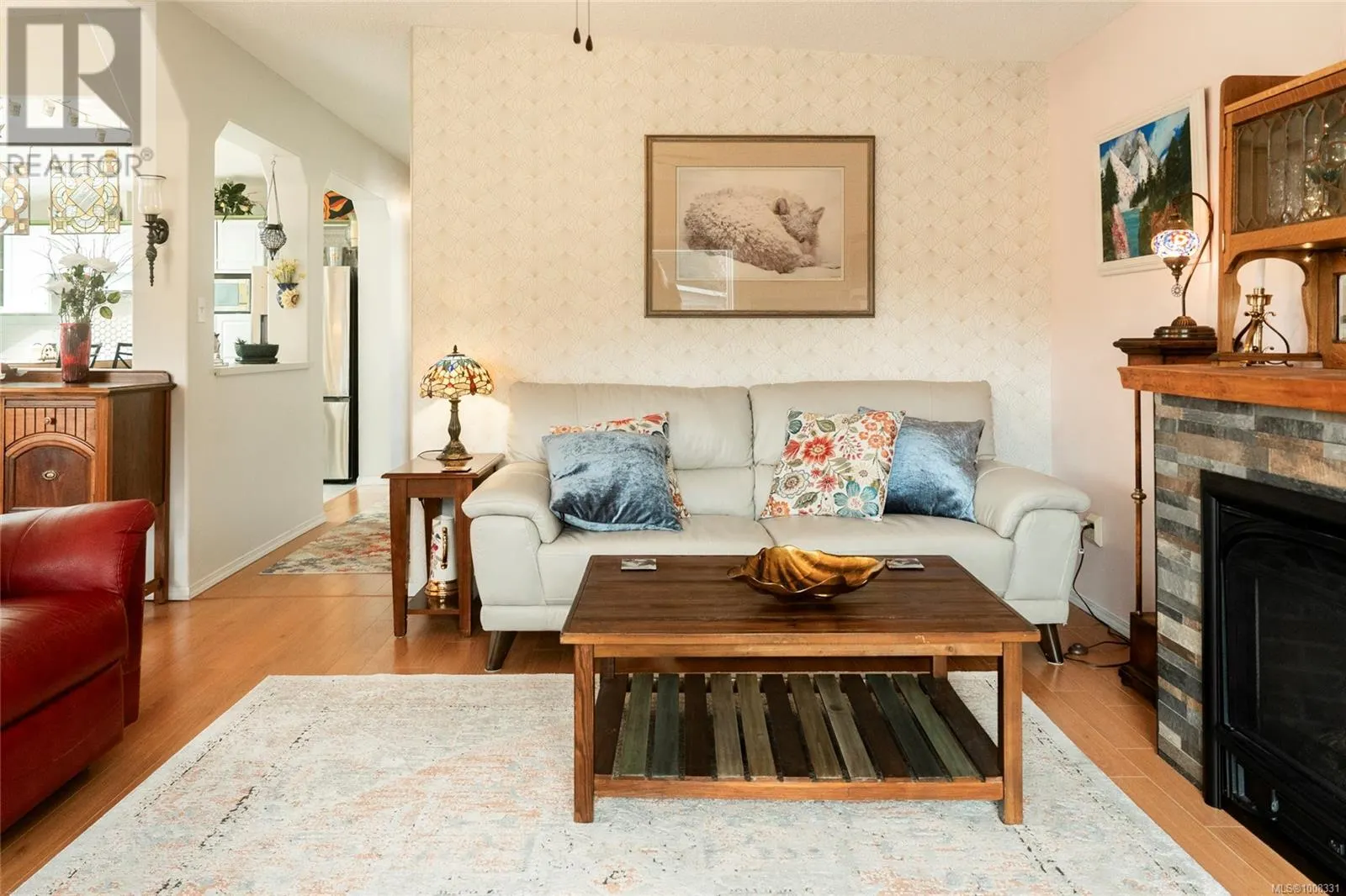 3847 Maplewood Dr