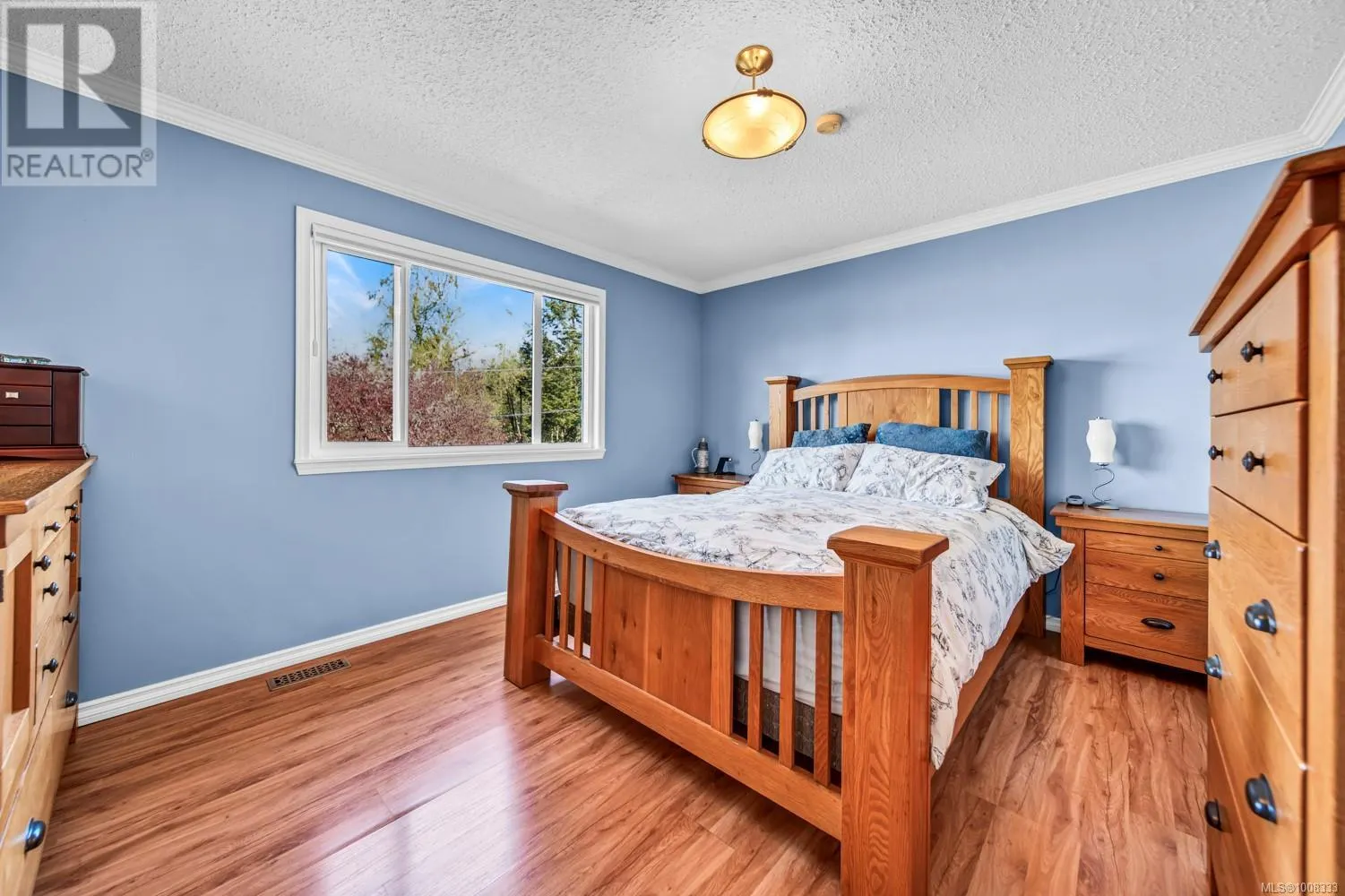 1208 Cloke Rd